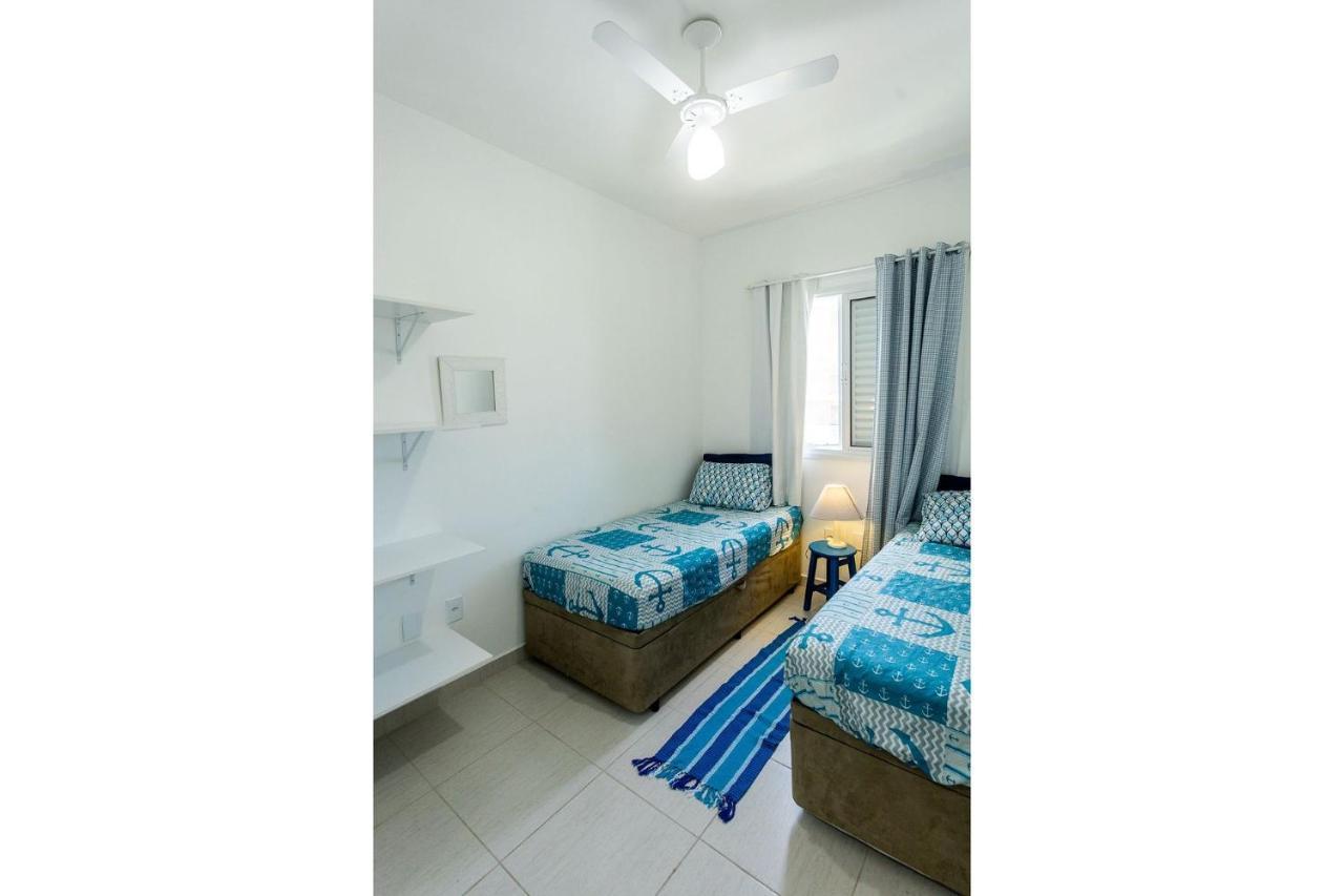 Apto Com Area De Lazer Na Grande Em Apartamento